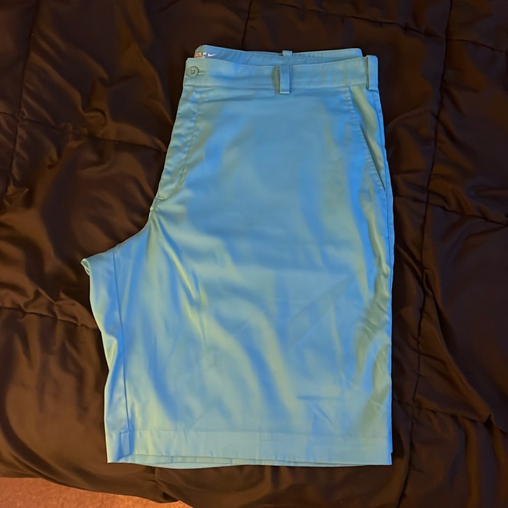 Nike golf shorts